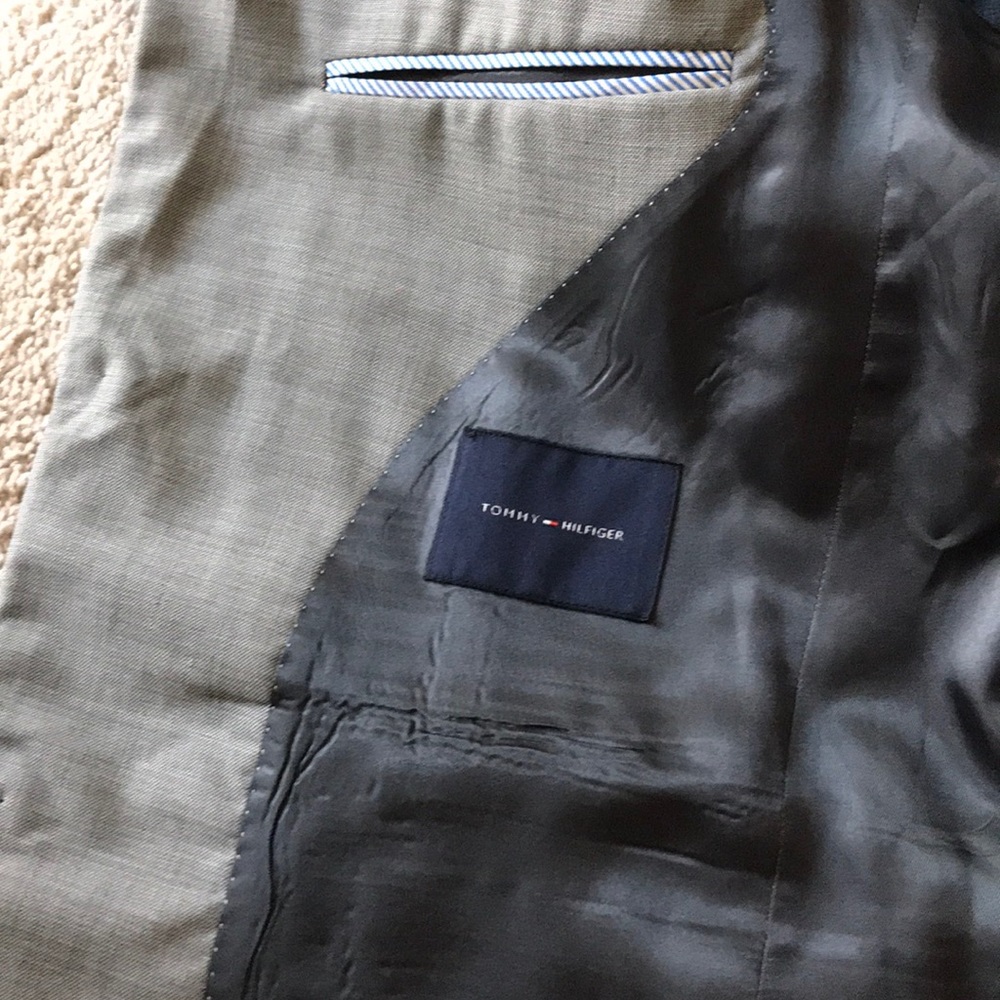 100% wool formal suits - Picture 3 of 3